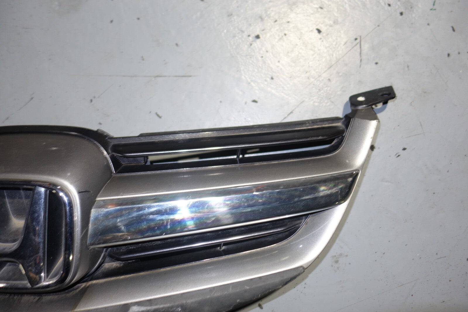 JDM 2005-2008 ACURA RL KB1 OEM FRONT GRILLE HONDA LEGEND KB1 GRILL