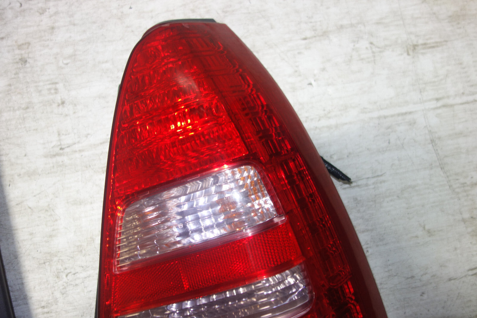 JDM Subaru Forester OEM Tail Lights Lamps Pair Right & Left JDM SG5 2003-2008