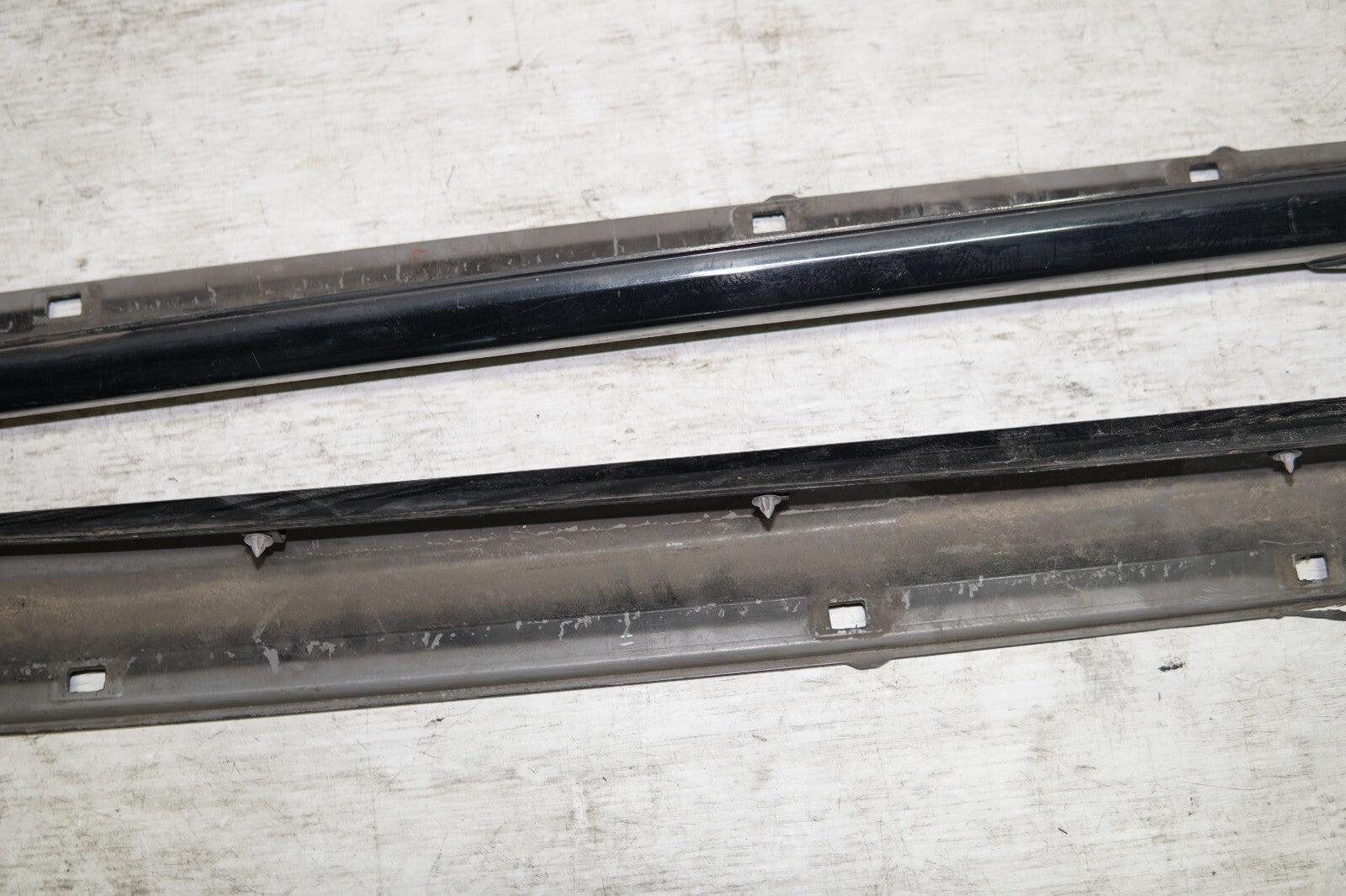 JDM 2005-2009 GENUINE SUBARU LEGACY SPEC B OEM SIDE SKIRTS SPATS LEGACY OUTBACK