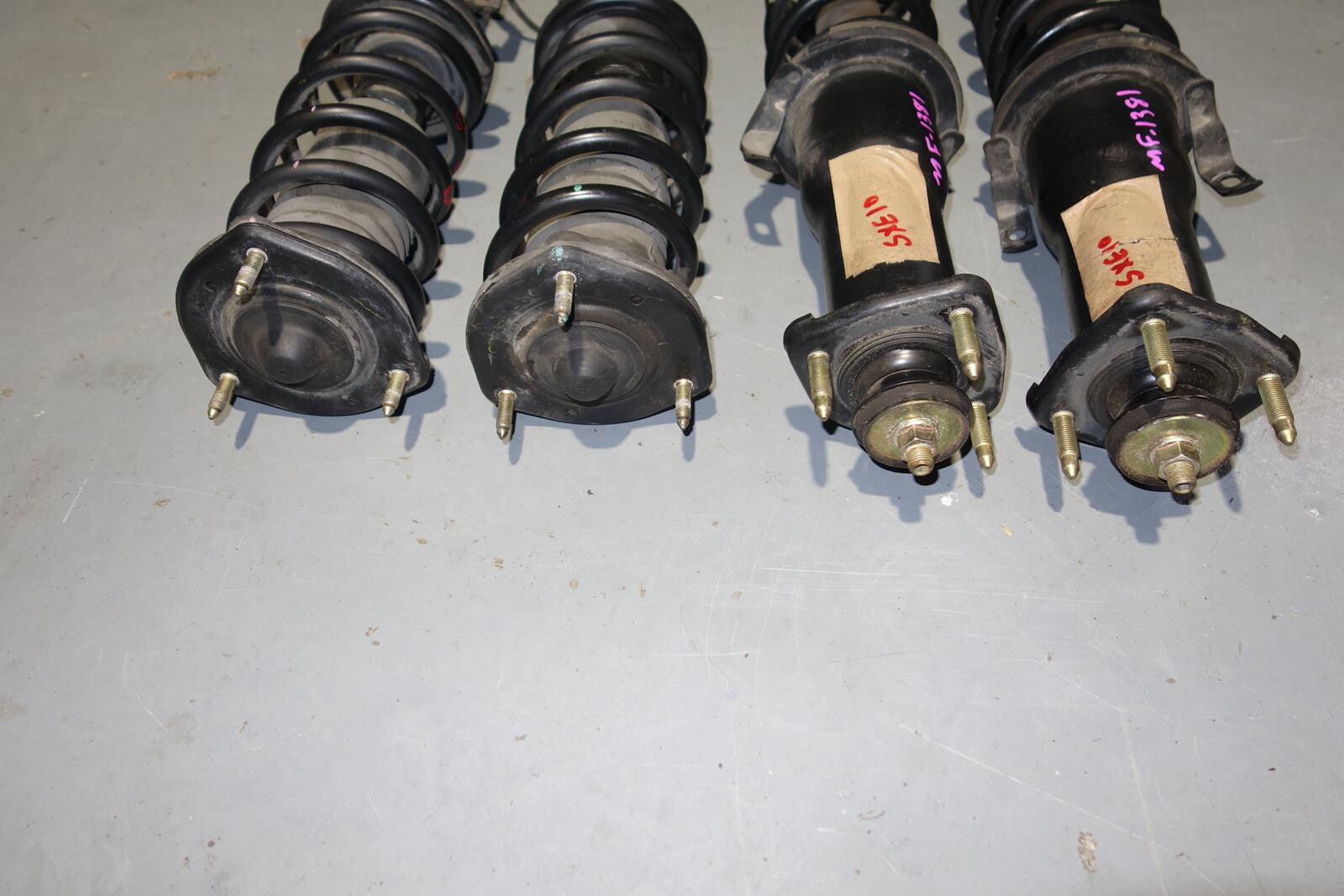 JDM Lexus IS300 Altezza SXE10 OEM Shocks Struts Springs Suspension 2001-2005