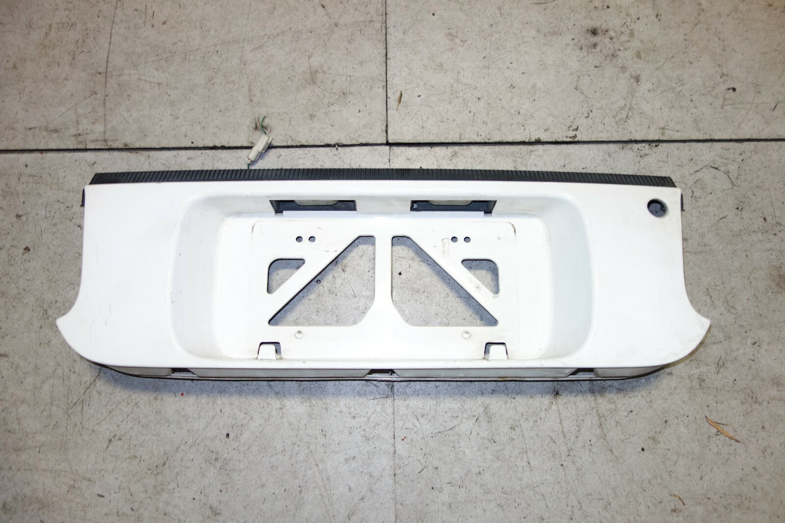 JDM Toyota Celica ST202 ST205 Rear Center Garnish License Plate Trim 1994-1999