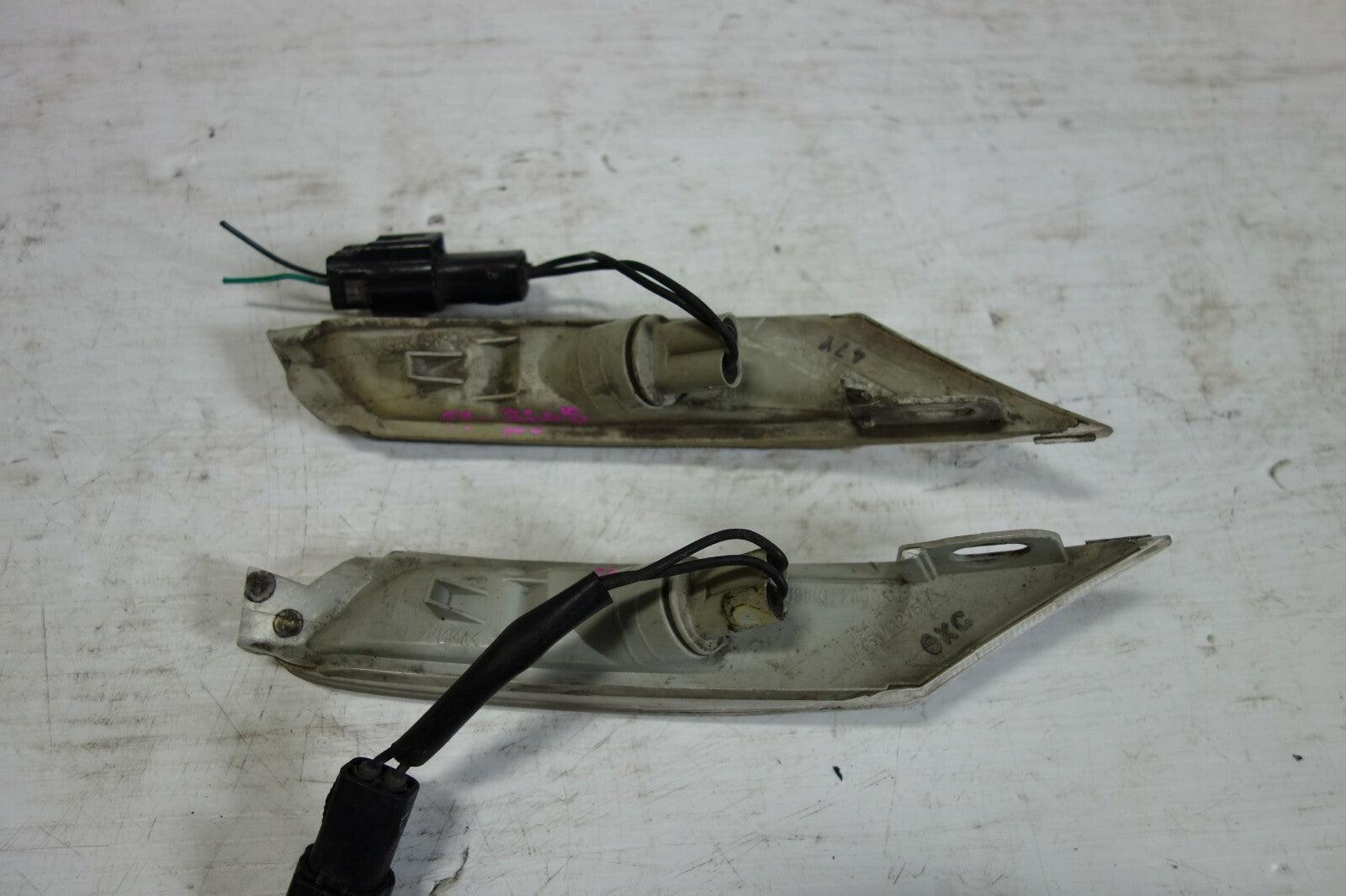 Mazda RX8 RX-8 SE3P OEM Corner Lights Lamps Clear Pair 