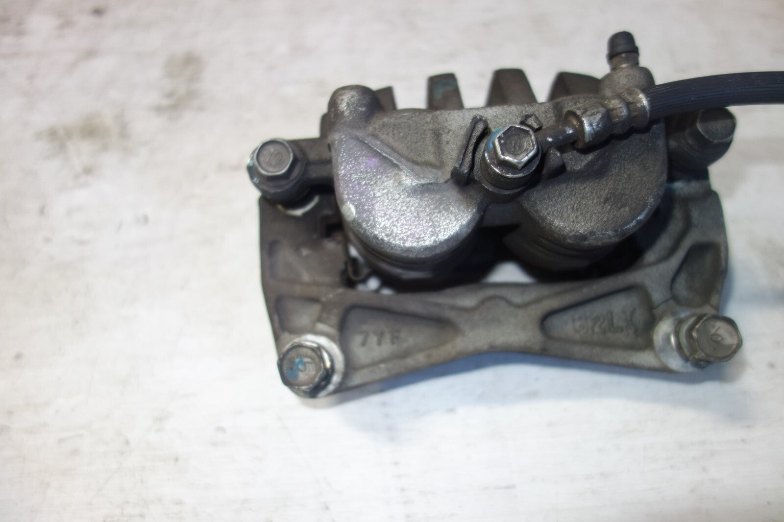 JDM Subaru Legacy Front Left Brake Caliper non-turbo OEM 2005-2009