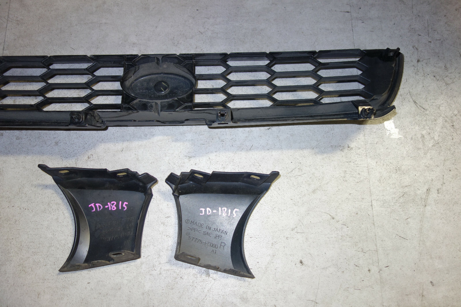 JDM Subaru Impreza WRX STi Outback Sport TS RS Front Grille 2002-2003 Grill V7