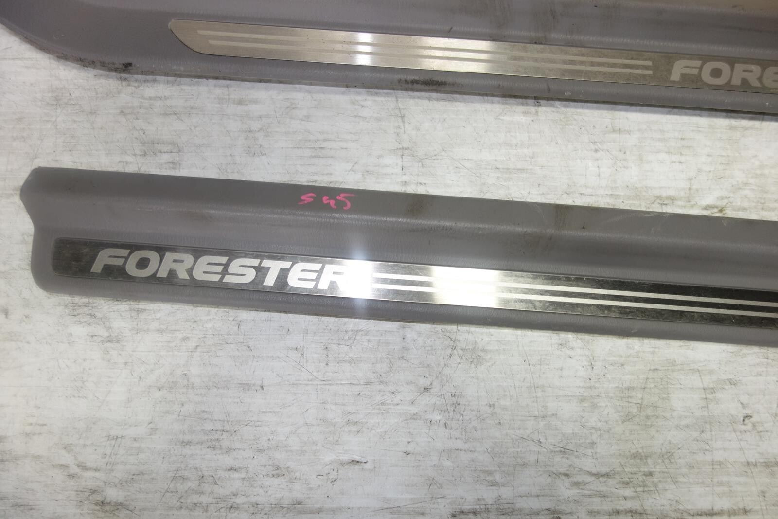 JDM Subaru Forester Door Sills Door Step SG5 2003-2008