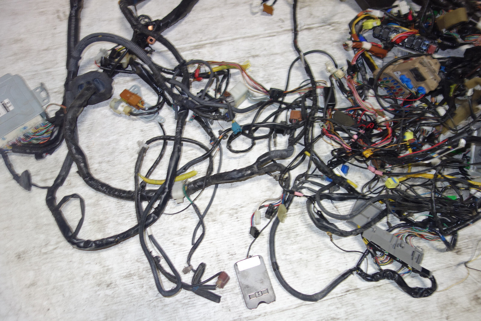 JDM Subaru WRX Forester EJ205 AVCS Turbo Computer Wire Harness Wiring 22611AK000