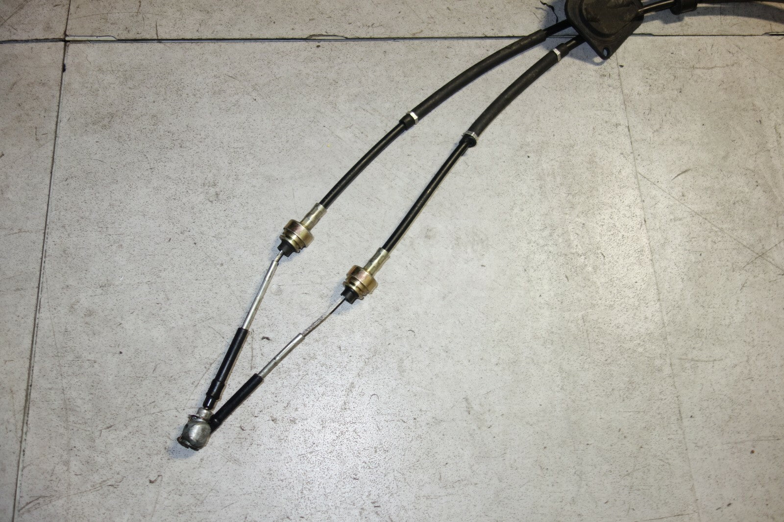 JDM Toyota Celica Shifter Cable 1ZZ 2ZZ 6Speed 5Speed Manual 2000-2005 OEM