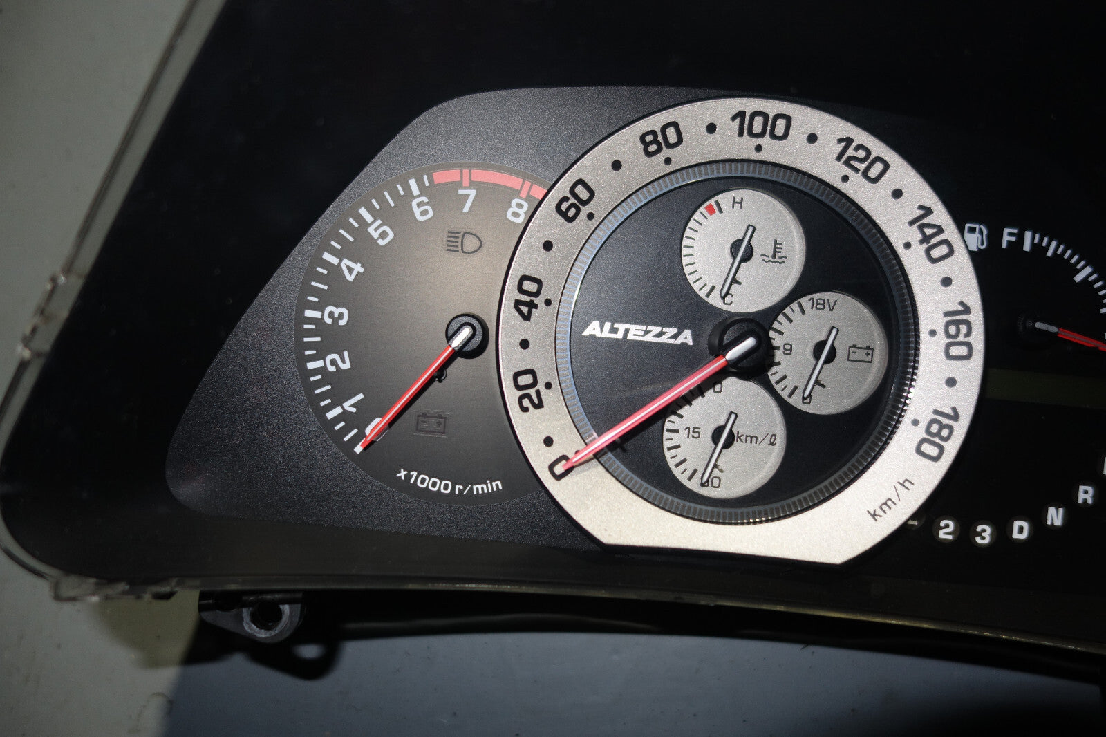 JDM Toyota Altezza Gauge Cluster Lexus IS300 Automatic 2001-2005 Speedometer