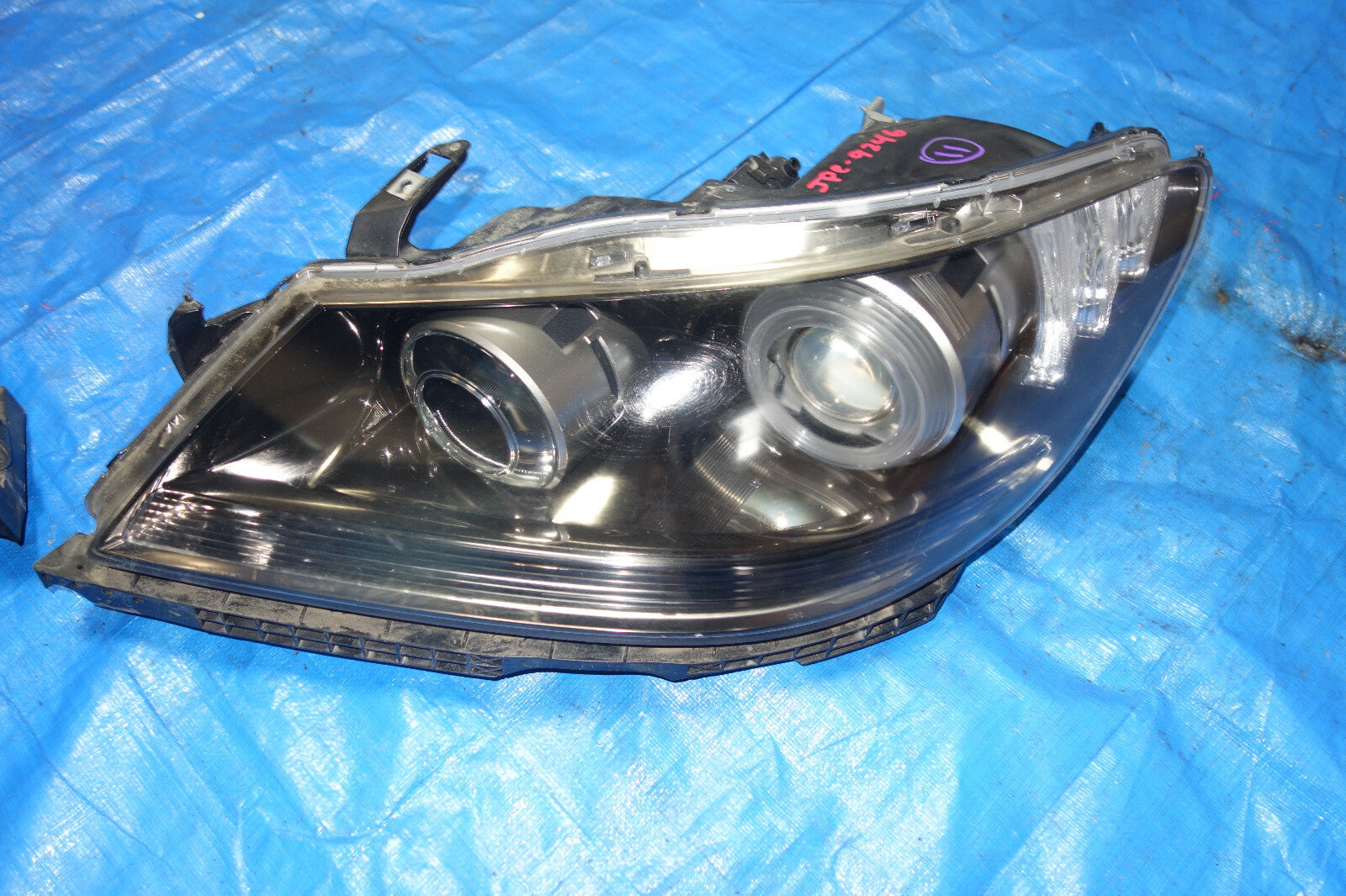 JDM Acura RL HID Headlights Head Lamps Pair 2005-2008 Honda Legend KB1 Stanley