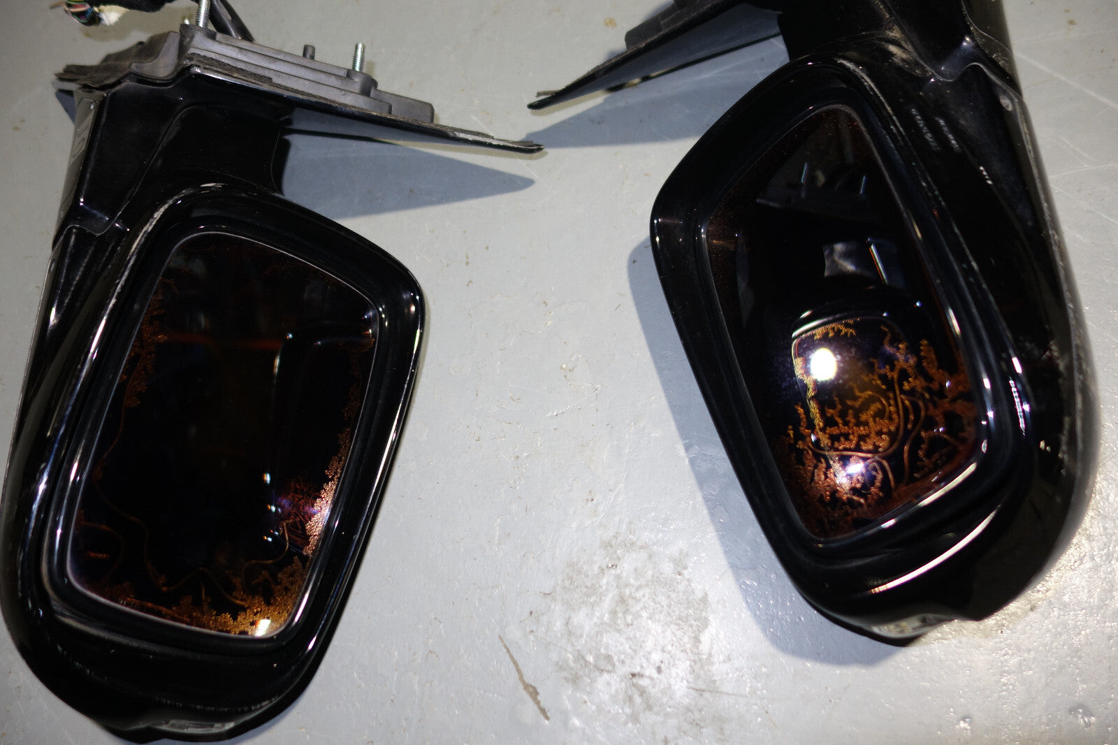 JDM Acura RL OEM Power Folding Side Mirrors Signals KB1 2005-2008 MF-1266