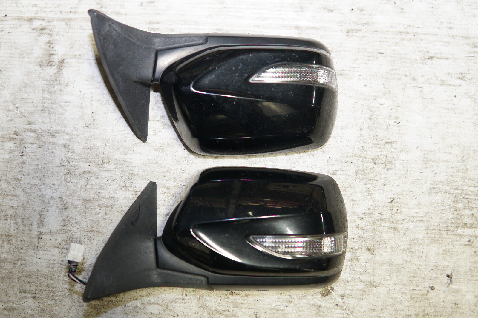 JDM 2010-2014 Subaru Legacy BR BM Power Folding Mirrors + Signal Lights OEM