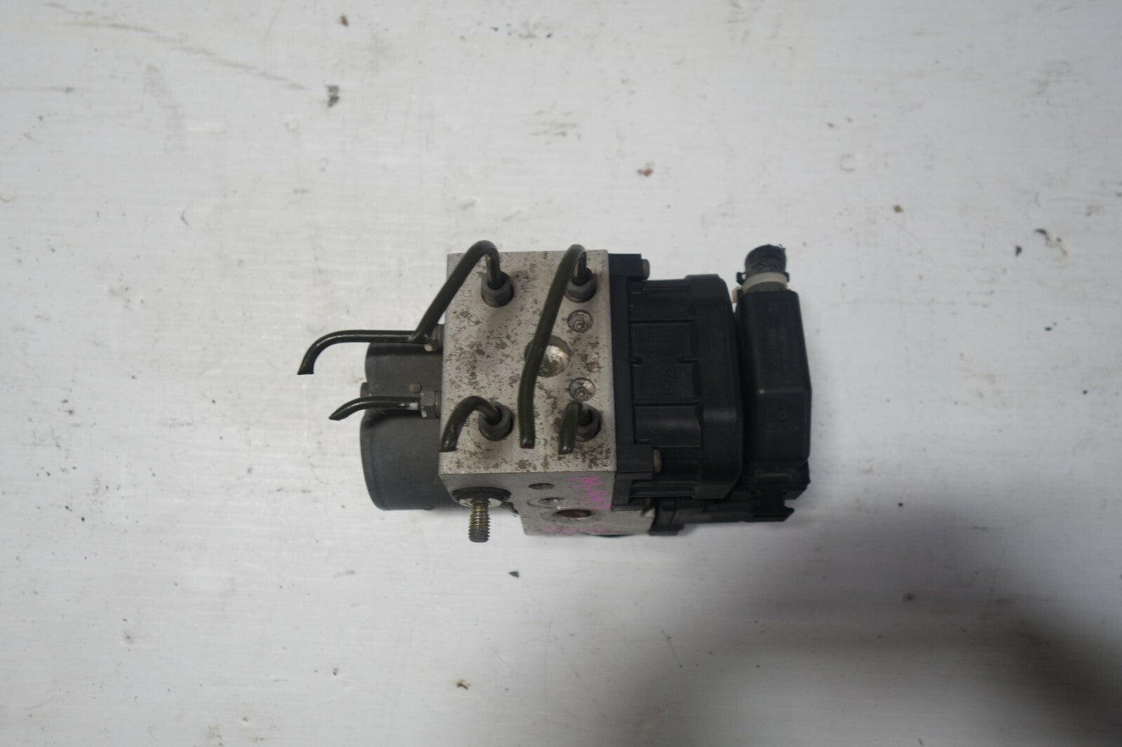 JDM 2003-2005 SUBARU FORESTER SG5 STI RHD ABS ANTI LOCK BRAKE PUMP CONTROLLER